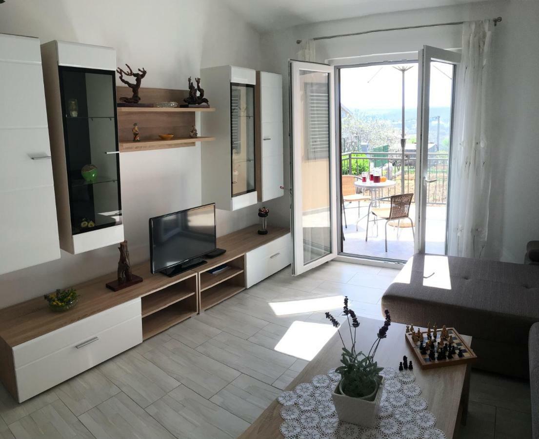 Apartment Marica โพเซดารเย ภายนอก รูปภาพ